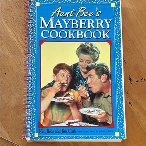 Aunt Bee's Mayberry Cookbook